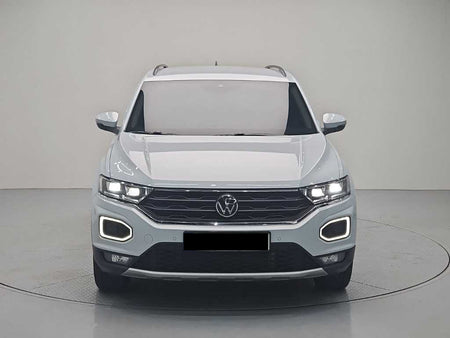 Volkswagen T-Roc — photo 02