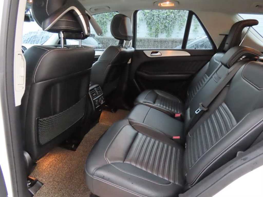 Mercedes-Benz GLE-Class — photo 08