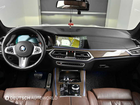 BMW X5 — photo 07
