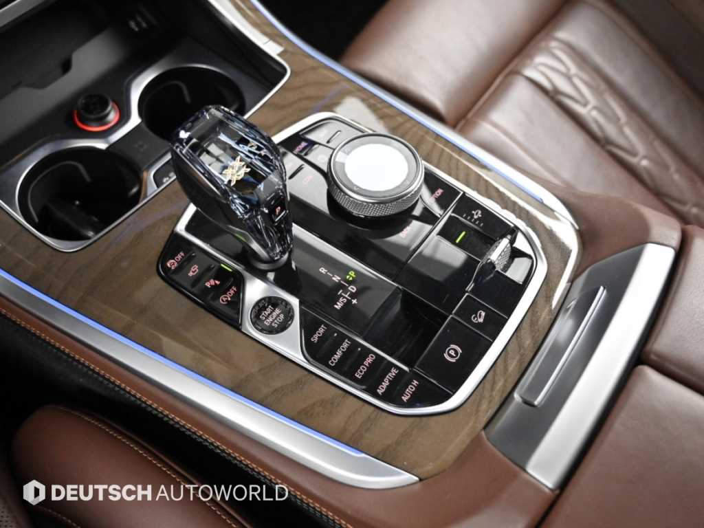 BMW X5 — photo 09