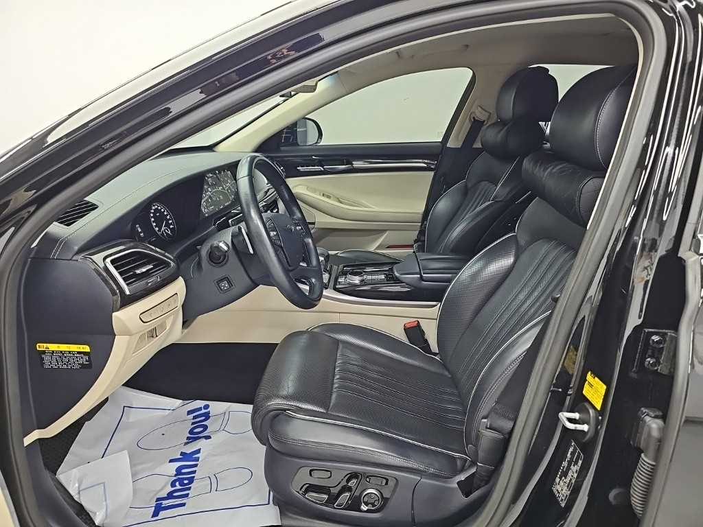 Genesis EQ900 — photo 11