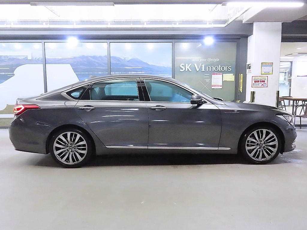 Genesis G80 — photo 03