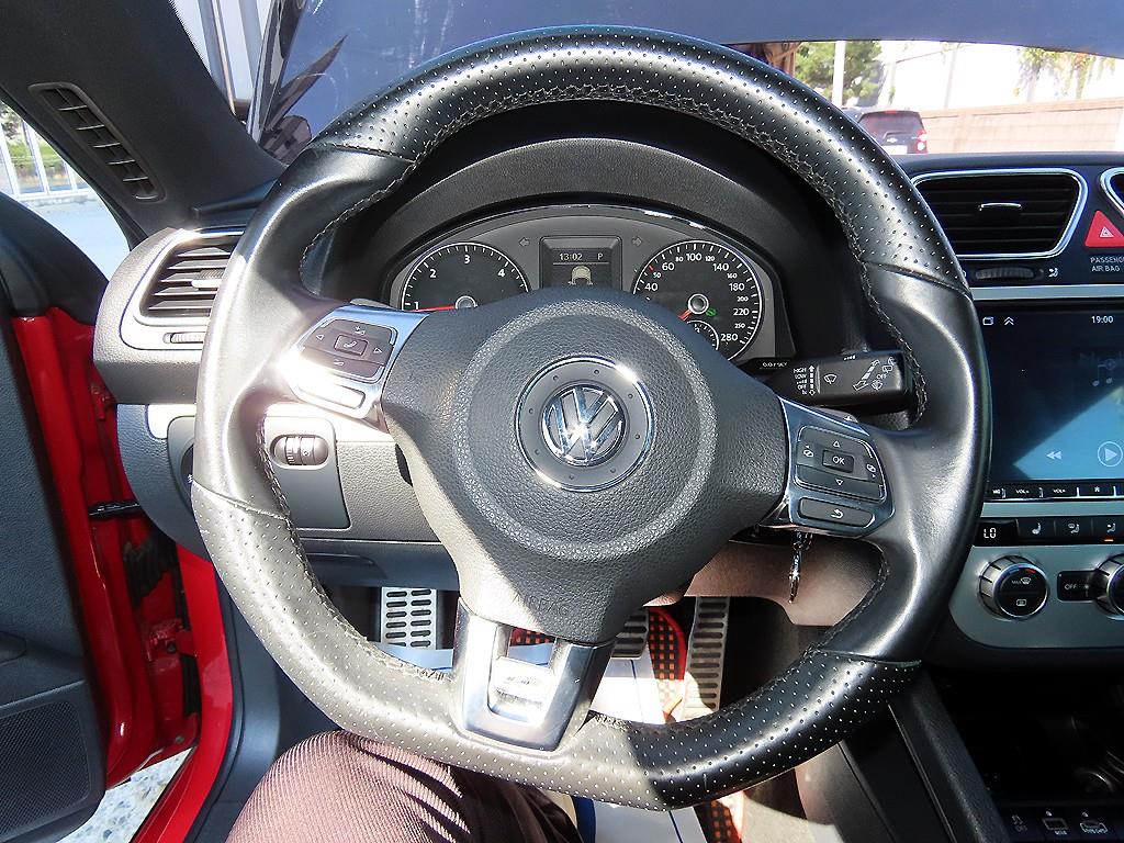 Volkswagen Scirocco — photo 08