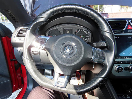 Volkswagen Scirocco — photo 08