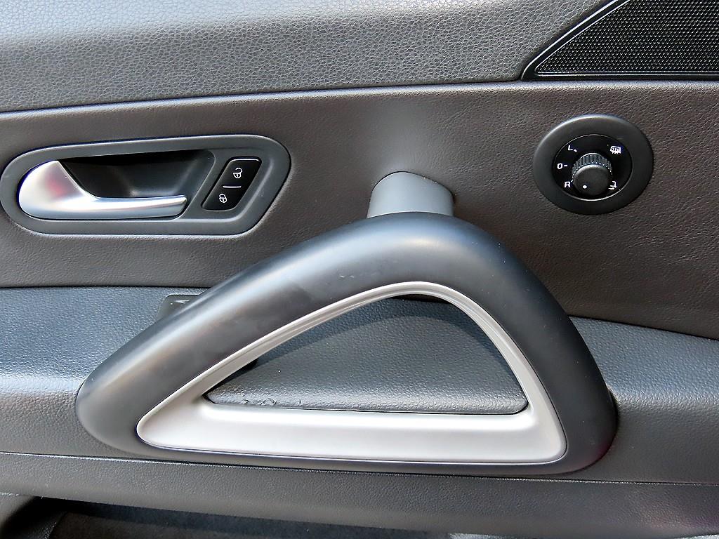 Volkswagen Scirocco — photo 11