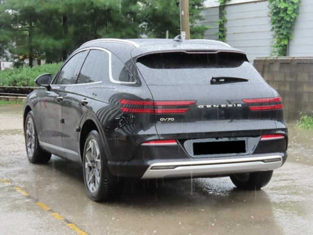 Genesis GV70 — photo 03