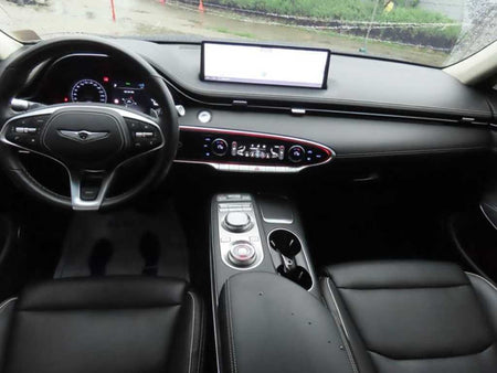 Genesis GV70 — photo 09
