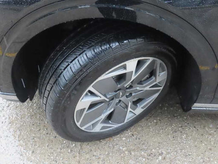 Genesis GV70 — photo 19