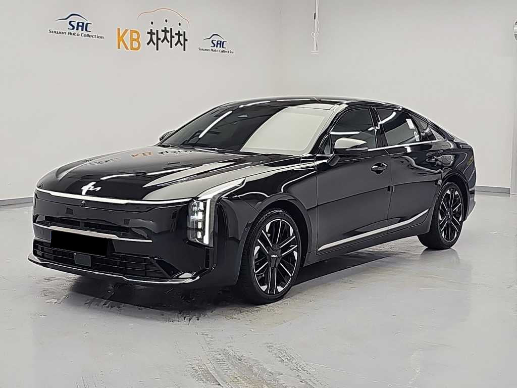 Kia K8 — photo 01