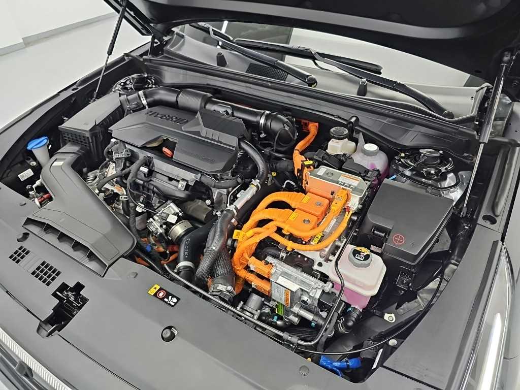 Kia K8 — photo 05