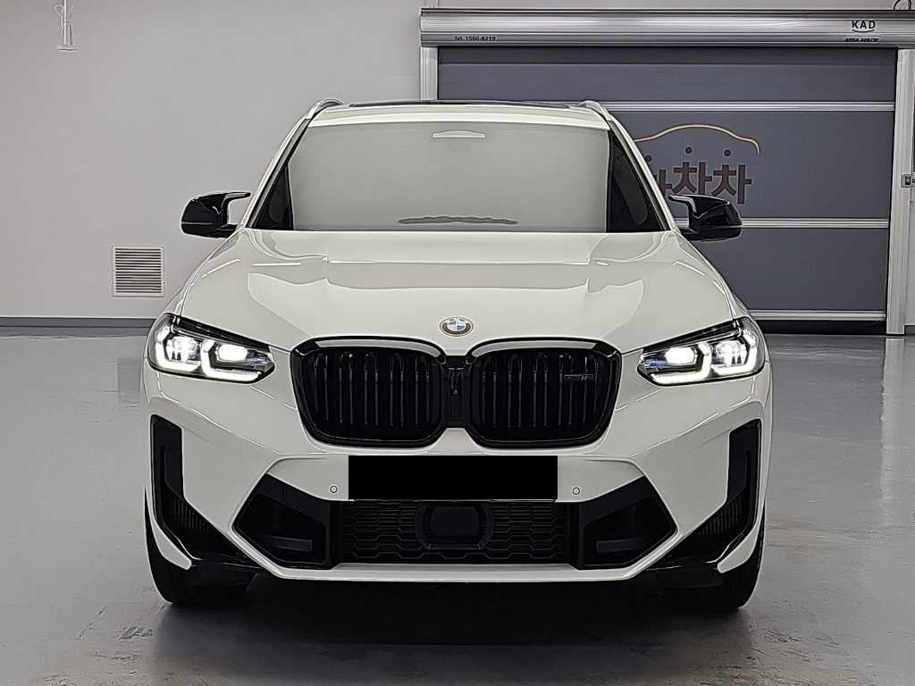 BMW X3 — photo 02