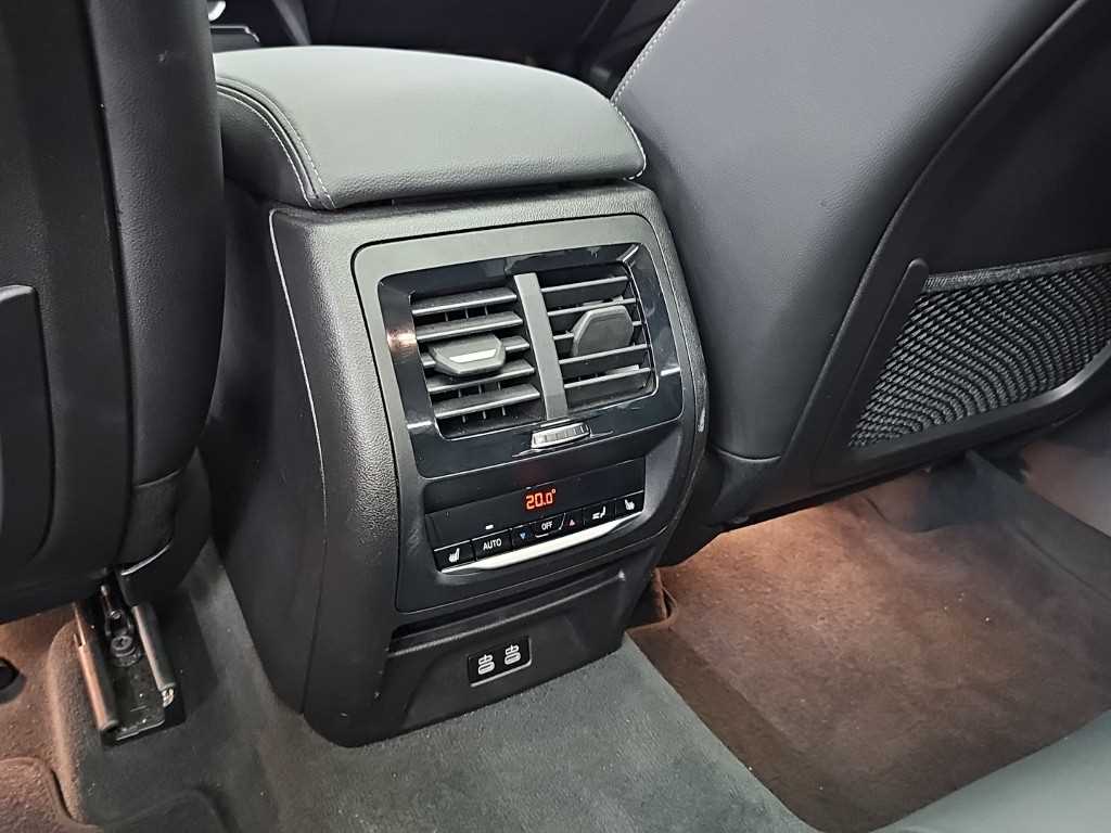 BMW X3 — photo 13