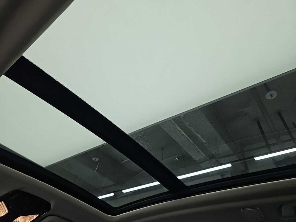 BMW X3 — photo 14