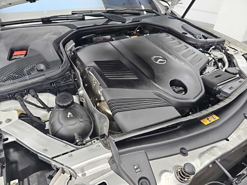 Mercedes-Benz CLS-Class — photo 05