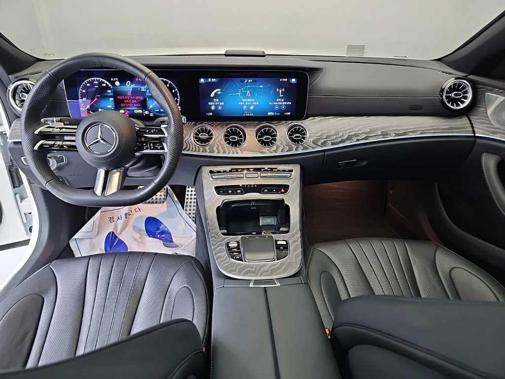 Mercedes-Benz CLS-Class — photo 07