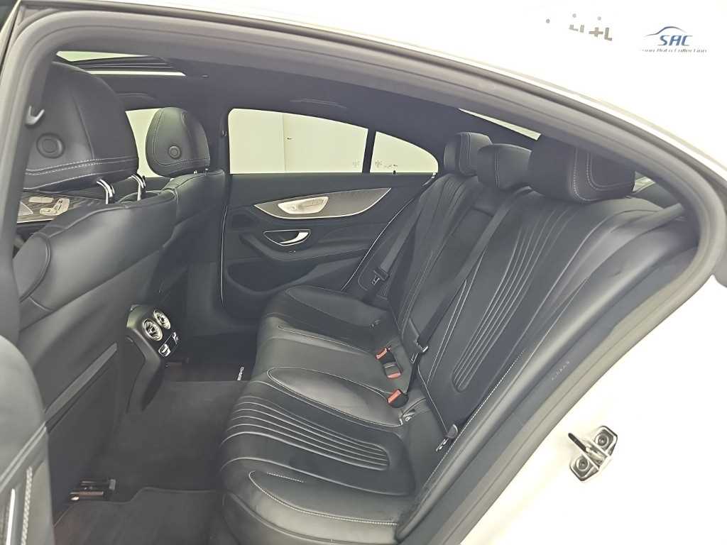 Mercedes-Benz CLS-Class — photo 12