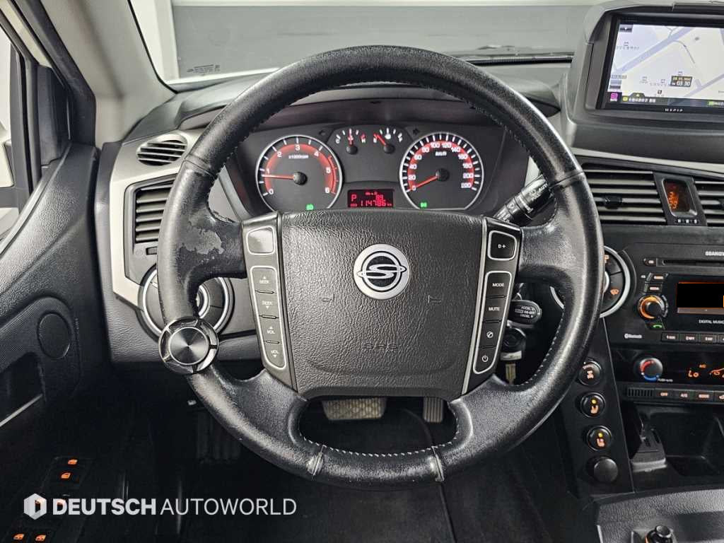 KGM KORANDO — photo 13