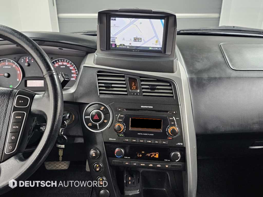 KGM KORANDO — photo 14