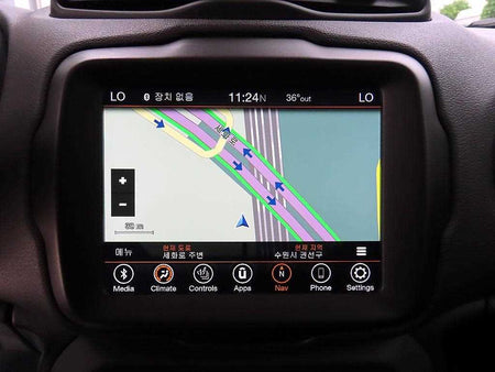 Jeep Renegade — photo 14