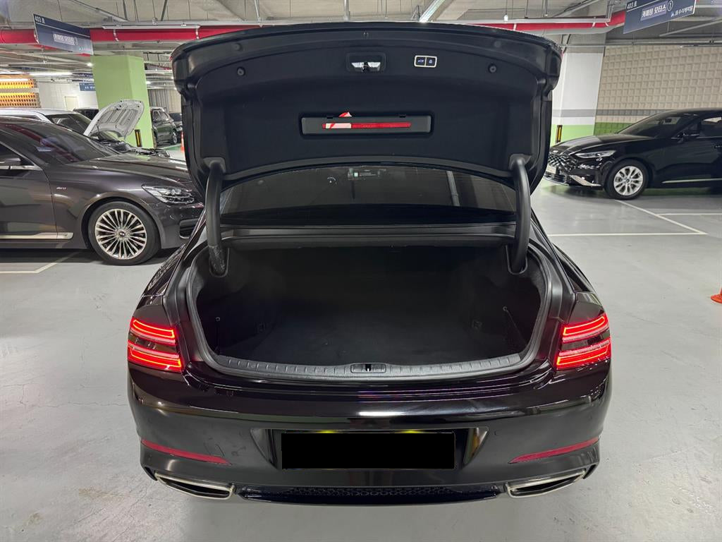 Genesis G80 — photo 05