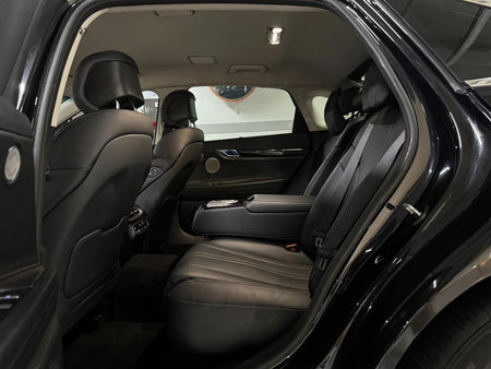 Genesis G80 — photo 07
