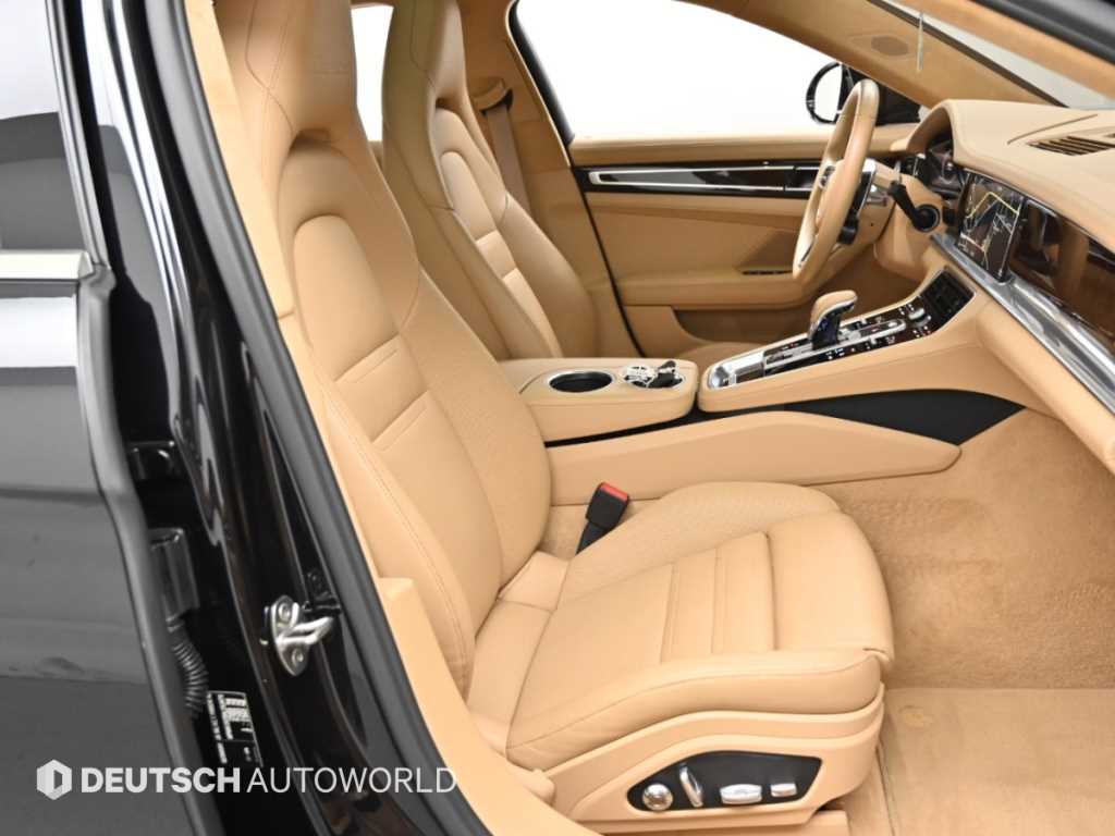 Porsche Panamera — photo 10