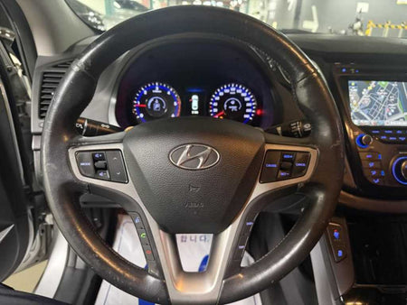 Hyundai i40 — photo 08