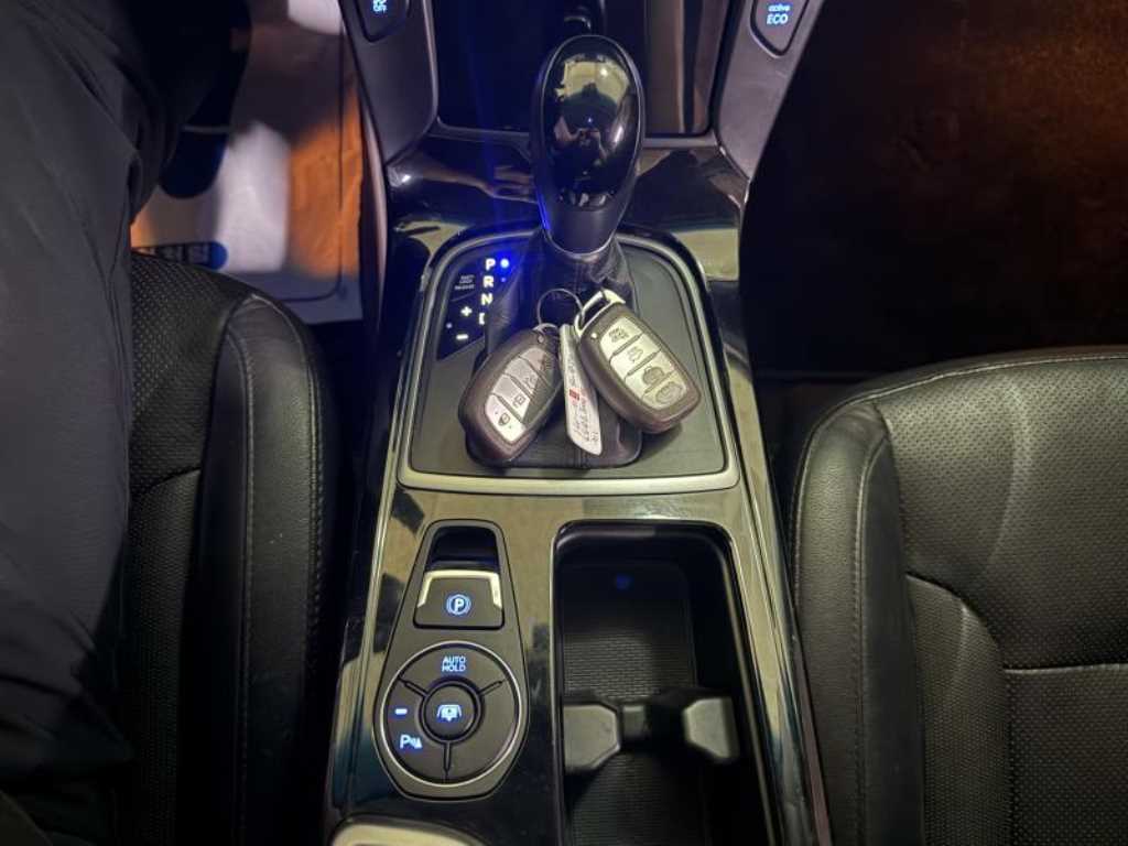Hyundai i40 — photo 12