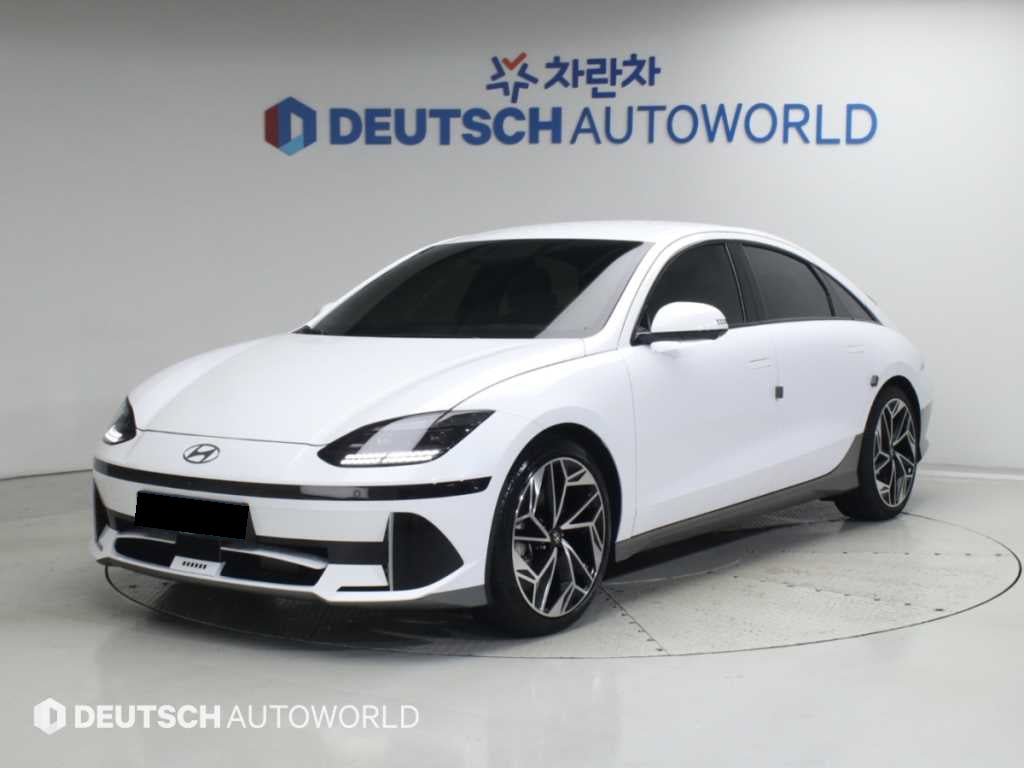 Hyundai Ioniq6 — photo 01