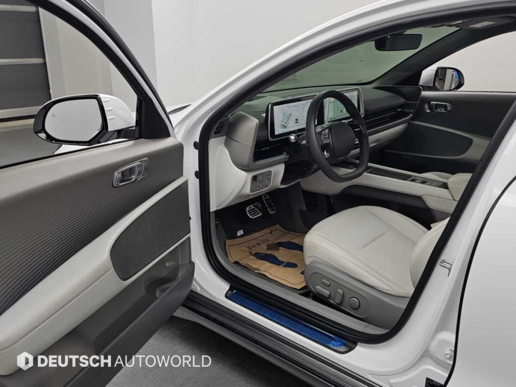 Hyundai Ioniq6 — photo 11