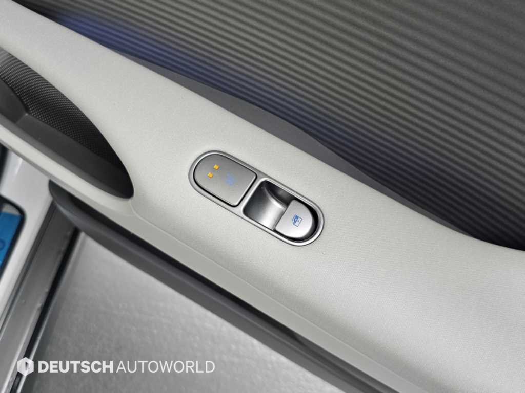 Hyundai Ioniq6 — photo 16