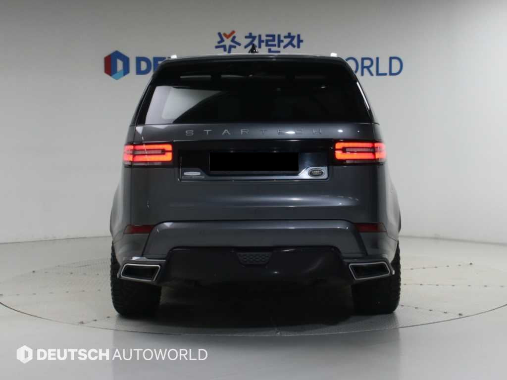 Land Rover Discovery — photo 04