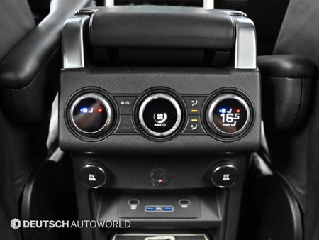 Land Rover Discovery — photo 16
