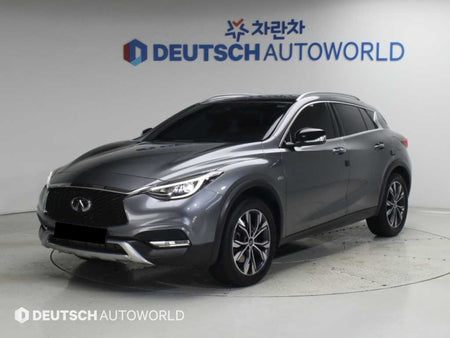 Infiniti QX30 — photo 01