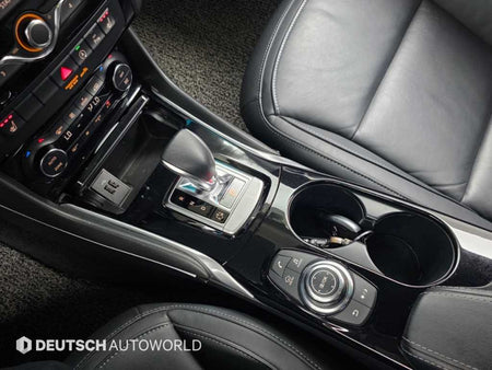 Infiniti QX30 — photo 09