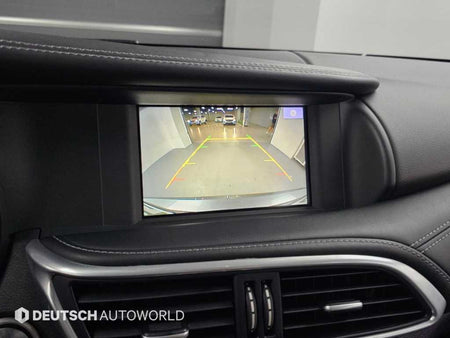 Infiniti QX30 — photo 15
