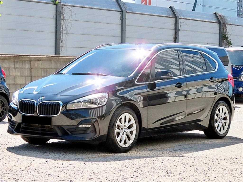 BMW 2-Series — photo 02