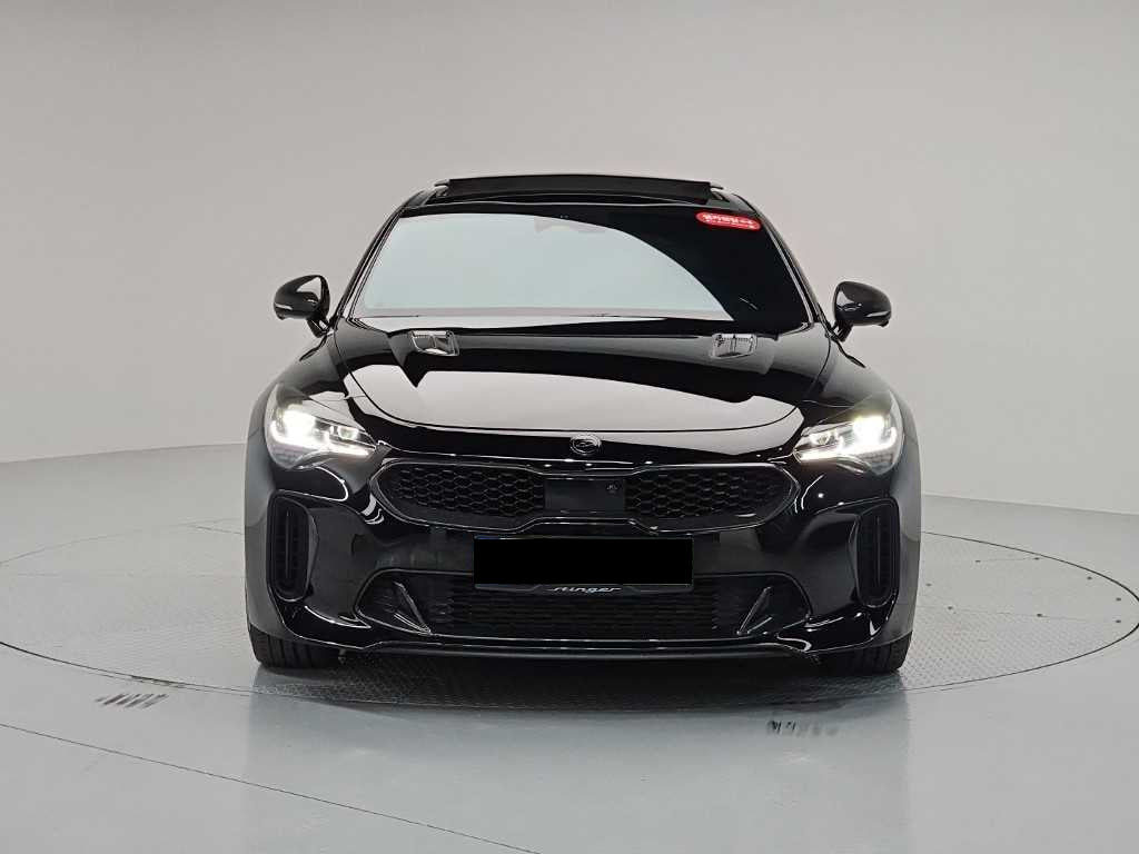 Kia Stinger — photo 02