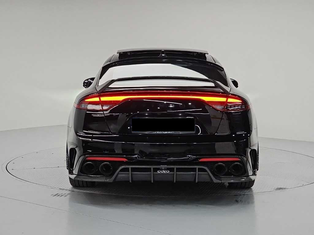 Kia Stinger — photo 03