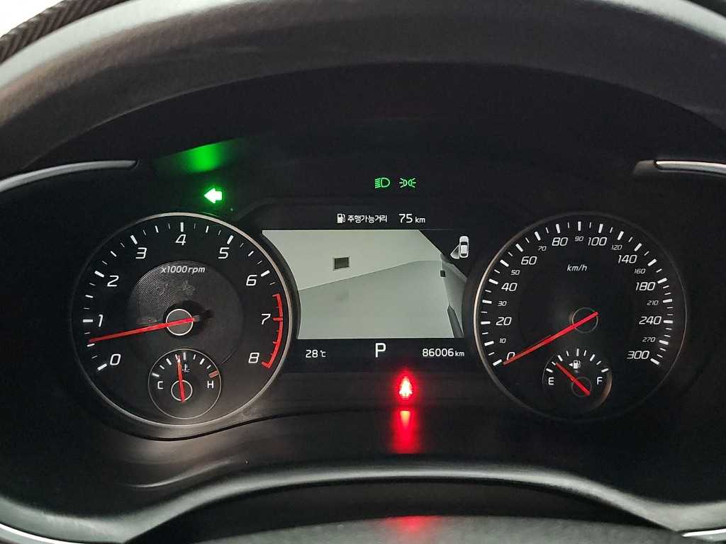 Kia Stinger — photo 06