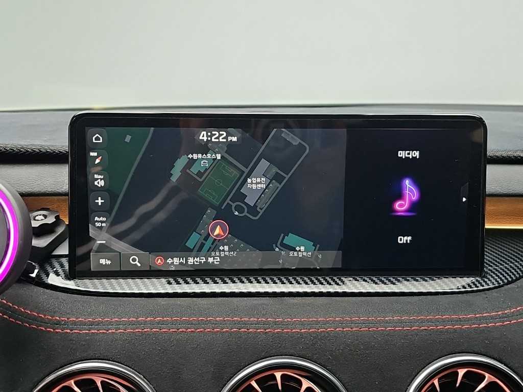 Kia Stinger — photo 16