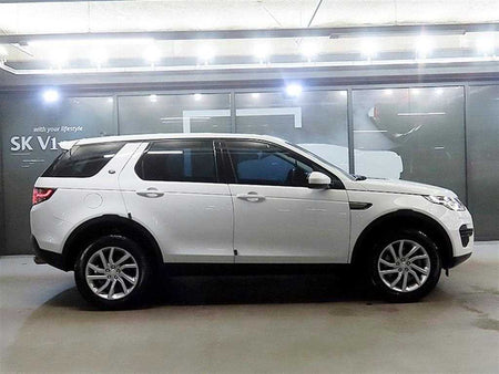 Land Rover Discovery Sport — photo 03