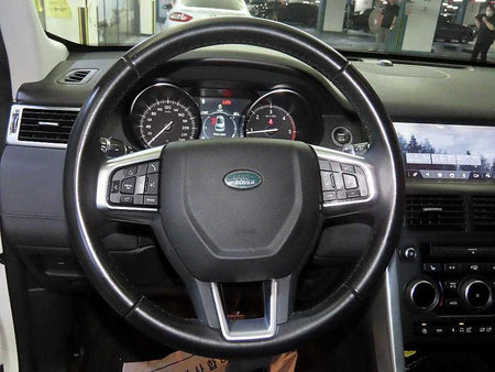 Land Rover Discovery Sport — photo 08