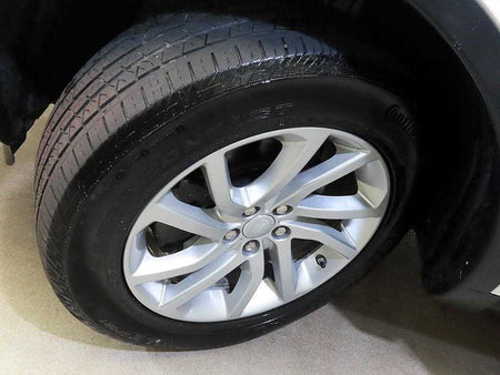 Land Rover Discovery Sport — photo 20