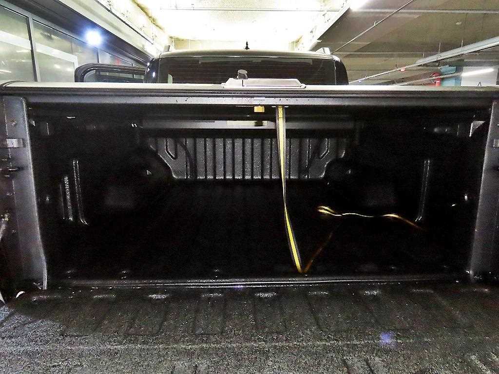Kia Tasman — photo 16