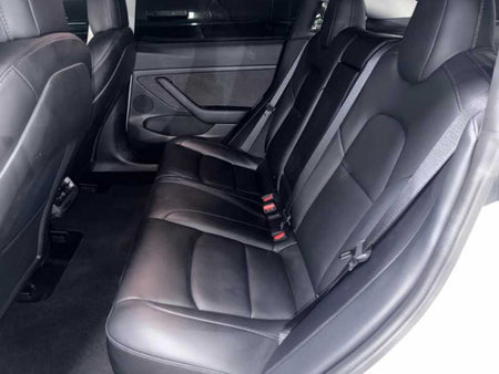 Tesla Model 3 — photo 07