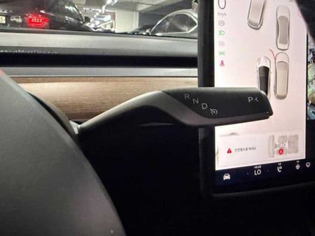 Tesla Model 3 — photo 10