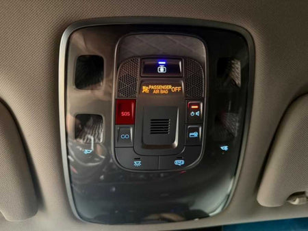 Genesis GV70 — photo 13