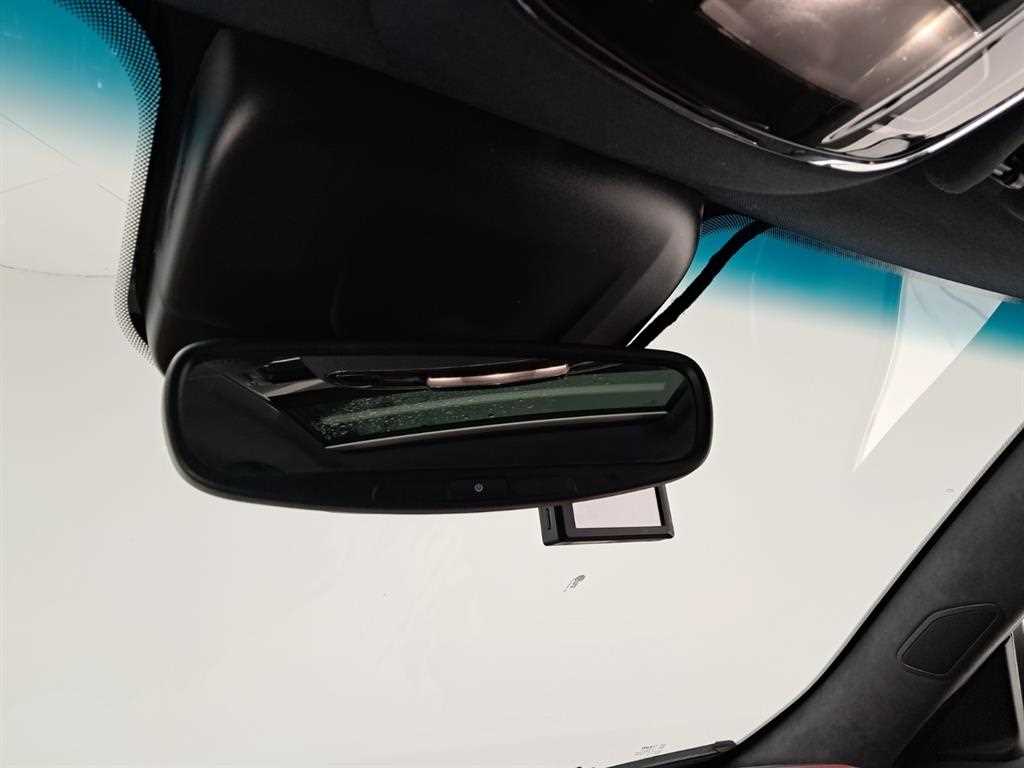 Maserati Levante — photo 15
