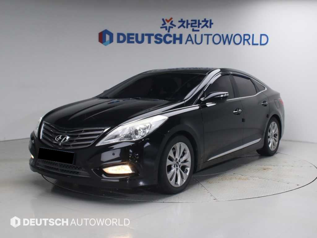 Hyundai Grandeur — photo 01